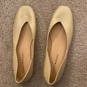 Lucky Brand flats - NEVER WORN